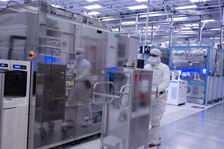 Broadcom and TSMC value a difficult purchase of Intel divided into two parts


