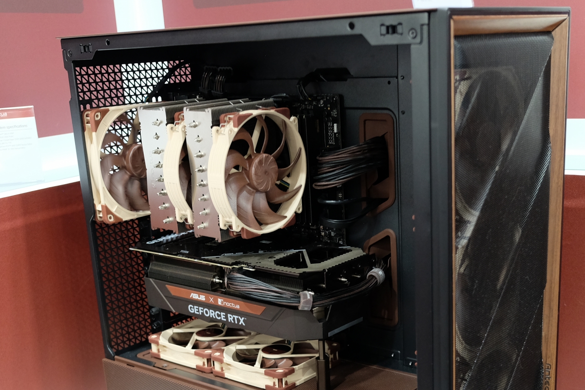 New boxes and noctua edition with the design and cooling of the brand