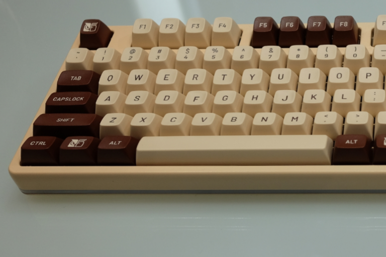 Noctua presents Keycaps to customize keyboards with your color scheme


