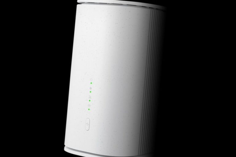 Zyxel launches the FWA515 fog, 5G WiFi 7 router with automatic failover, nebula and recycled housing management


