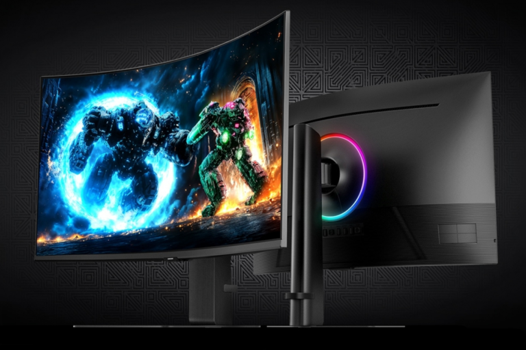 The new Samsung Odyssey G7 monitor offers a 37 -inch option with 4K resolution and 165 Hz of refreshment rate


