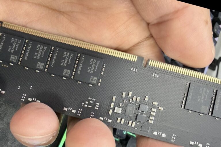 SK hynix makes a leap in DDR5: the new 3 GB A-die AKBD chip aims at 7200 MT/s and takes over from the M-die


