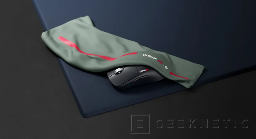 Geeknetic Pulsar launches the eS series of gaming peripherals with a mouse that allows you to change DPI and polling rate from dongle 2