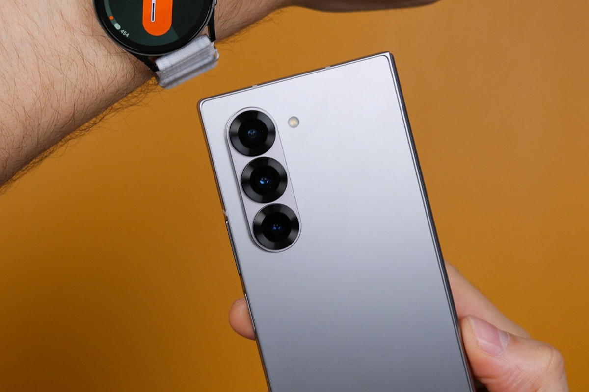 Samsung confirms its new foldable