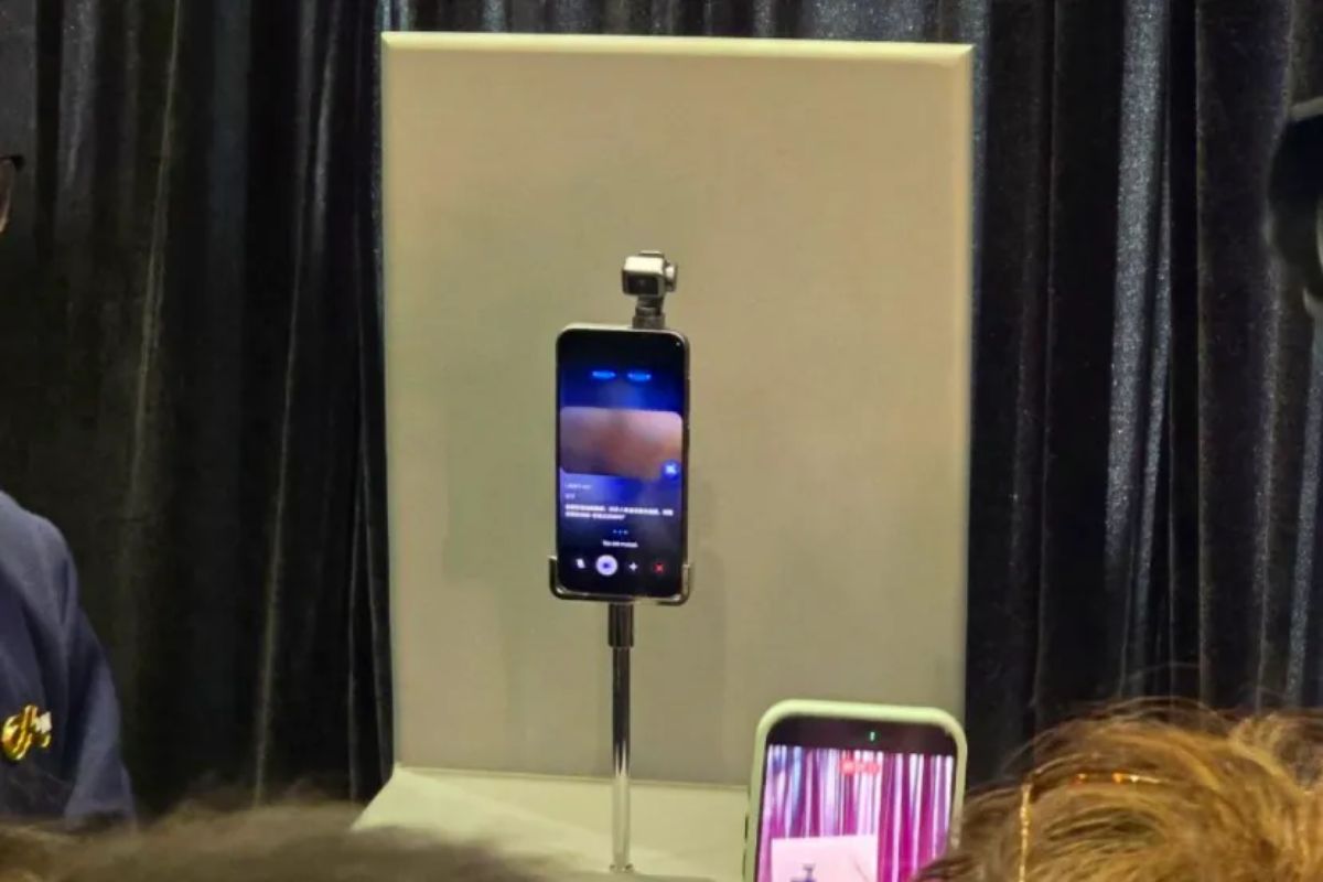 The Honor Robot Phone is delayed until the third quarter of 2026 due to important changes to its camera system