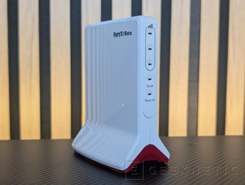 Geeknetic FRITZ!Box 6825 4G Review 14