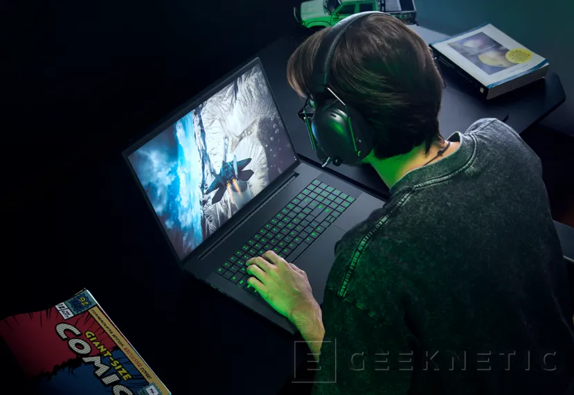 Geeknetic Razer renews the Blade 18 with Intel Core Ultra 9, dual screen and configurations that are close to $7,000 3