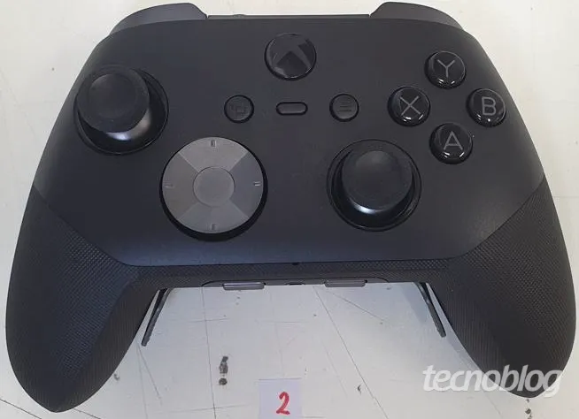 Geeknetic The Xbox Elite Series 3 is leaked, a controller with WiFi 6, cloud mode and a more customizable design 2