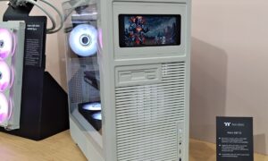 Retro design meets modern connectivity and materials in the Thermaltake Retro 360 TG