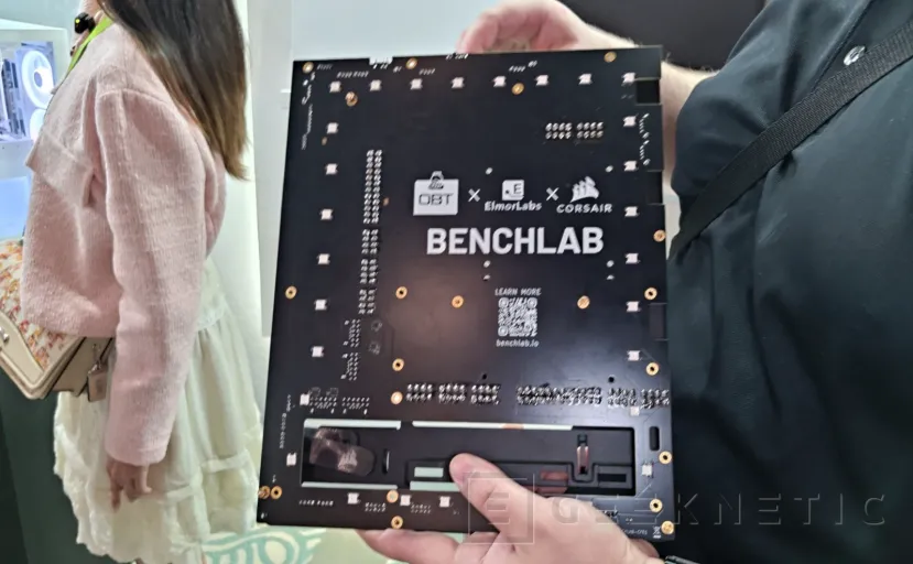 Geeknetic OBT and ElmorLabs team up with Corsair on their new Benchlab 2 monitoring system, now in PCB format and compatible with FRAME 3 towers