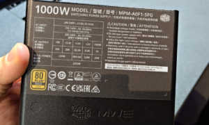 The new Cooler Master MWE Gold V4 power supplies can now be reserved: they arrive with ATX 3.1 format and an LED that warns you if your graphics card is in danger
