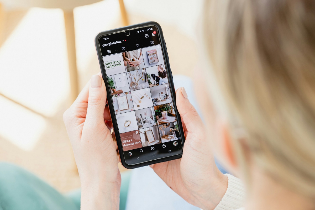 Instagram now allows you to manually rearrange the profile grid on iPhone and Android