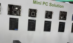 This is the mini PC of less than 5 liters with PCIe 5.0 x16 from ASRock that arrives together with the 1.2-liter Tiny H810 with Core Ultra