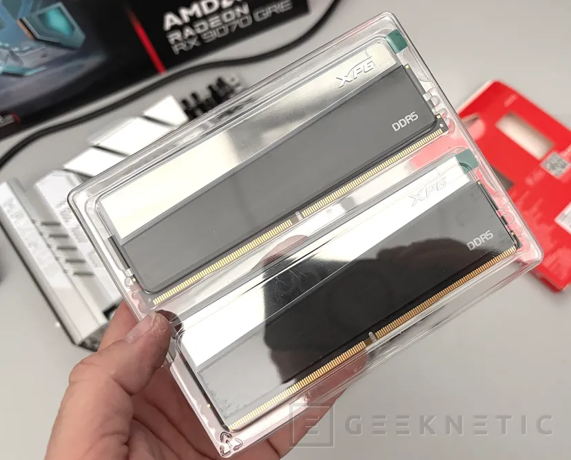Geeknetic XPG NOVAKEY RGB DDR5 6000 C30 Review: Infinity Mirror Design and up to 6800 MT/s without touching voltages 3