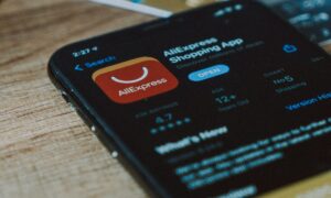 The European Commission fines AliExpress with 550 million euros for not stopping illegal and dangerous products