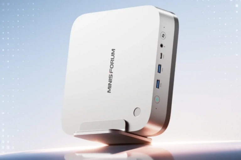 Lots of connectivity in a compact format: Minisforum M2 Pro with 10 GbE, 2.5 GbE, WiFi 7, USB4 and Panther Lake CPU