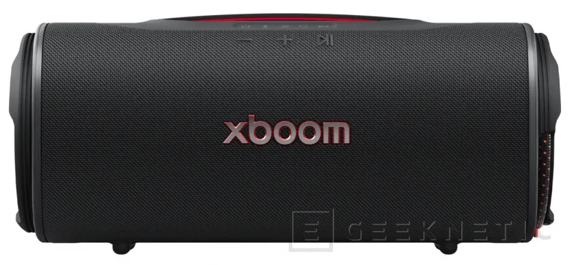 Geeknetic The LG xboom Blast now arrives in stores with 220 W of power and IP68 certification 3