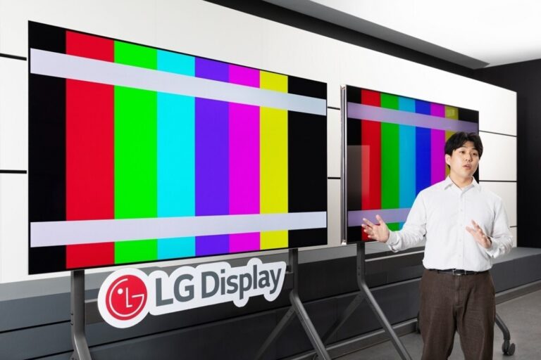 LG Display ensures that its large format OLED panels are the first to achieve perfect color and brightness certification up to 500 lux
