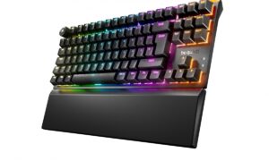 The be quiet! keyboard Light Mount TKL and the Mousepad XL will be available on August 25 for 139.90 and 34.90 euros respectively