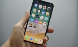 The end of an era has arrived: the iPhone X is already an obsolete device for Apple