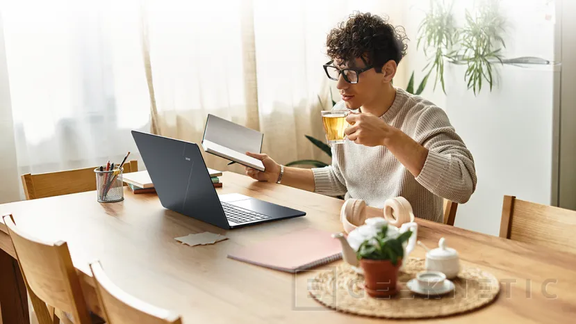 Geeknetic This is the new Acer Swift Blade 14: 799 grams of weight, 3K OLED screen and up to 1 TB SSD 7