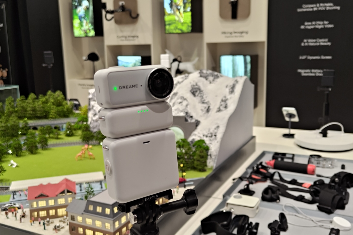 Dreame enters the camera market with the 55.9 gram LEAPTIC Cube and 8K video