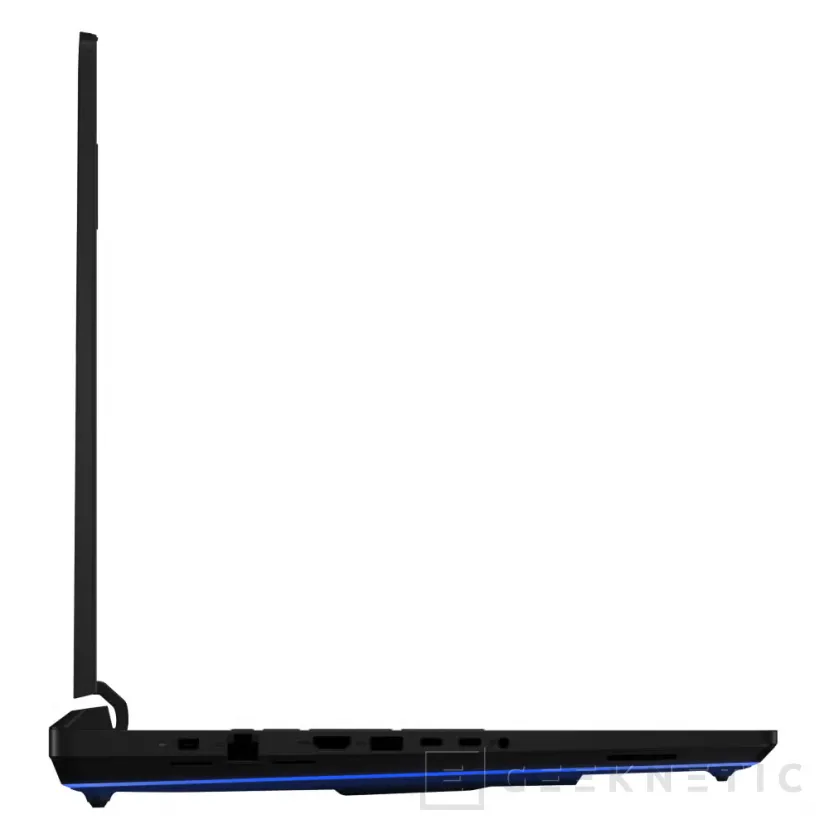 Geeknetic The ASUS ROG Strix SCAR 18 (2026) arrives in Spain with RTX 5090 and 240 Hz 4K Mini LED screen from 5,299 euros 3