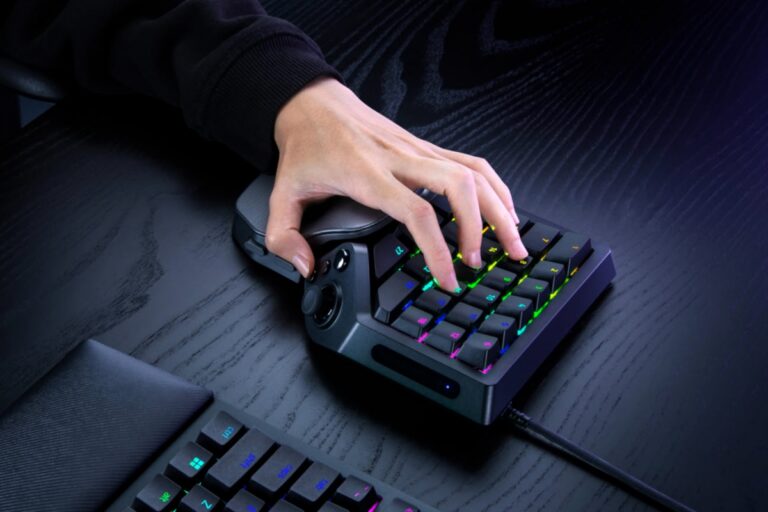The Razer Tartarus V2 Pro brings together 31 controls, TMR stick and Rapid Trigger for one-handed play