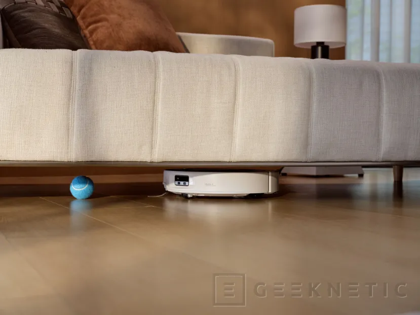Geeknetic 36,000 Pa and 7.95 cm high: this is the new Saros 20 Neo cleaning robot from Roborock 3