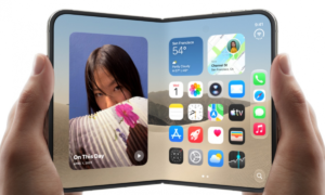 The iPhone Duo will have a very limited production due to the complexity in the manufacturing of its hinge