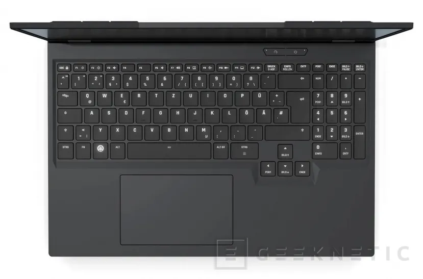 Geeknetic The TUXEDO Stellaris 16 Gen 8 combines an RTX 5090 with optional external liquid cooling 2