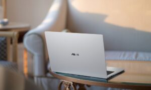 ASUS presents the ExpertBook A7: 3K OLED, Ryzen AI and 1.2 kg weight
