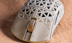 ATTACK SHARK presents the R5 TURBO mouse with carbon fiber and a 60,000 DPI sensor capable of reaching 8,000 Hz polling