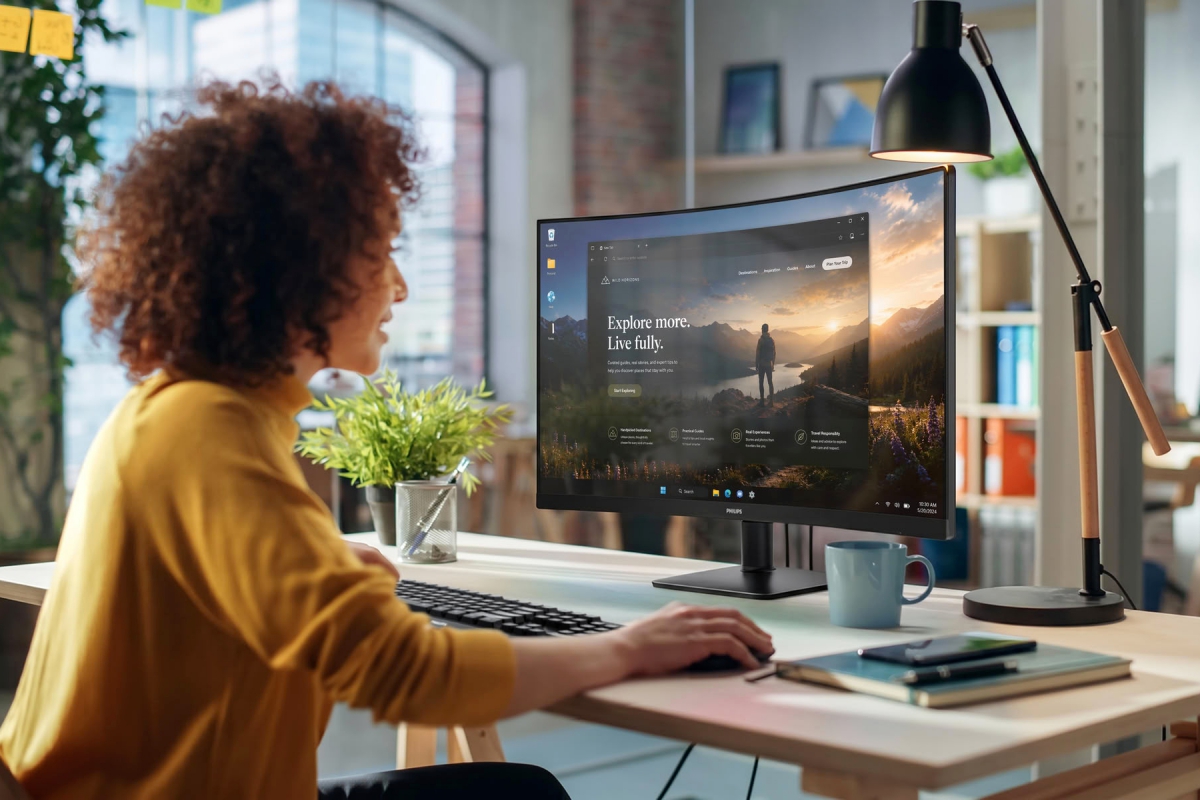 Philips presents the 27E3C2500 and 32E3C2500 curved monitors with QHD and 144 Hz VA panel