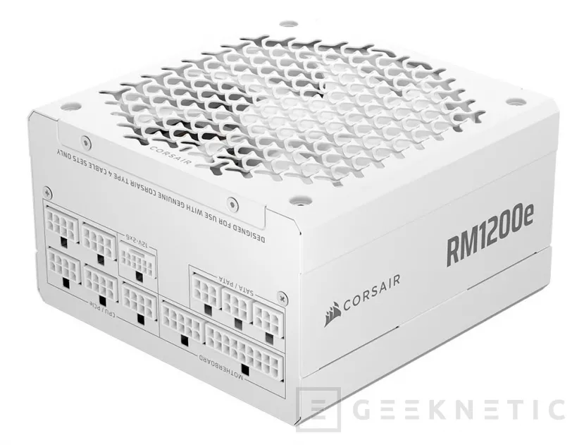 Geeknetic The new CORSAIR RM1200e arrives for 194.90 euros: how to distinguish it from the previous version 2