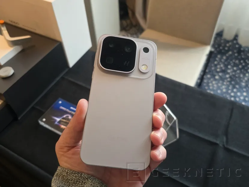 Geeknetic Oppo and Vivo will bring the MediaTek Dimensity 9600 Pro to Spain in their top-of-the-range phones 4