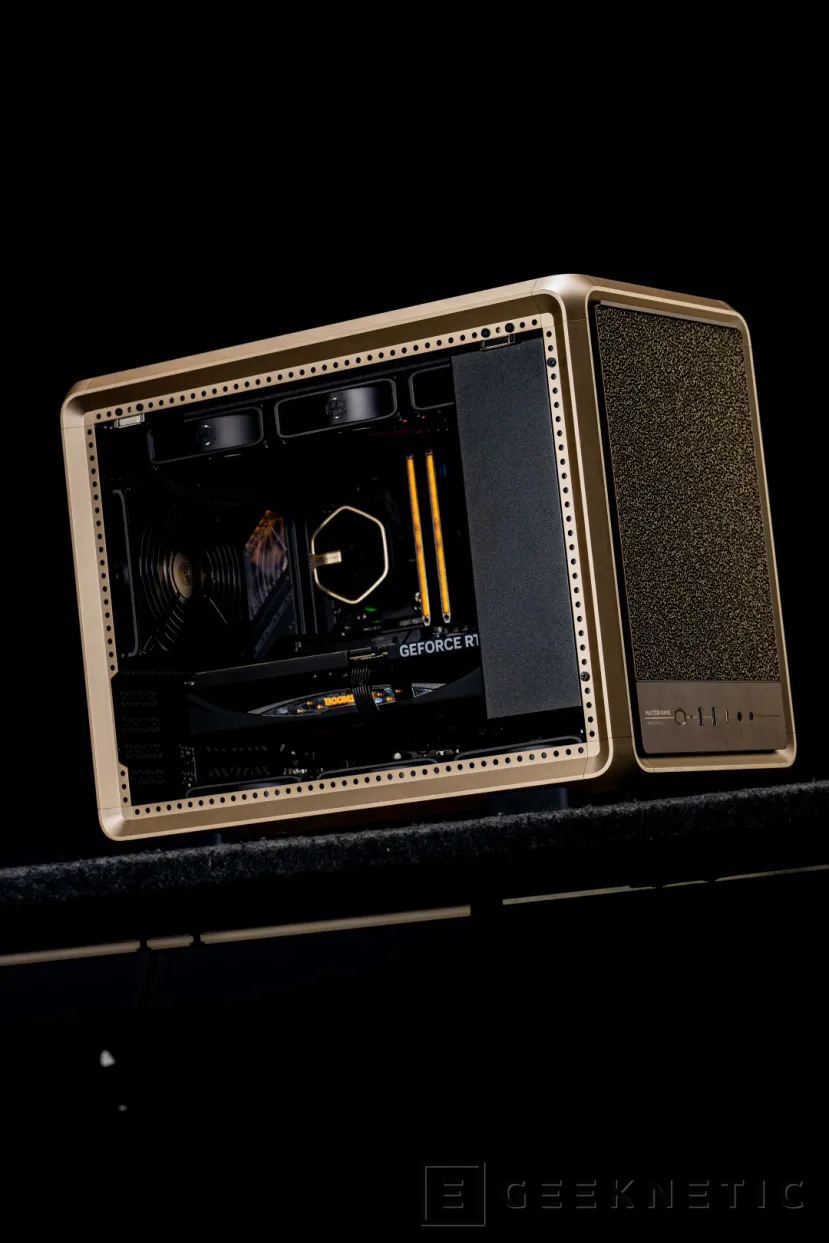 Geeknetic Cooler Master presents the special Gold edition of its MasterFrame 400 Mesh case and the RL MasterLiquid Atmos II Pro 2