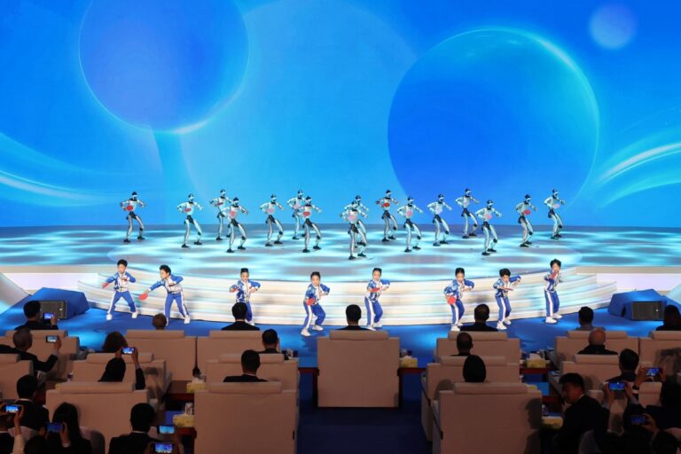 Unitree launches UniUni, its platform to choreograph and synchronize fleets of G1 and H2 humanoid robots